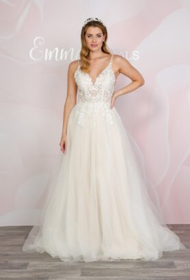 Emma Wedding Dress – La Bridal Maison